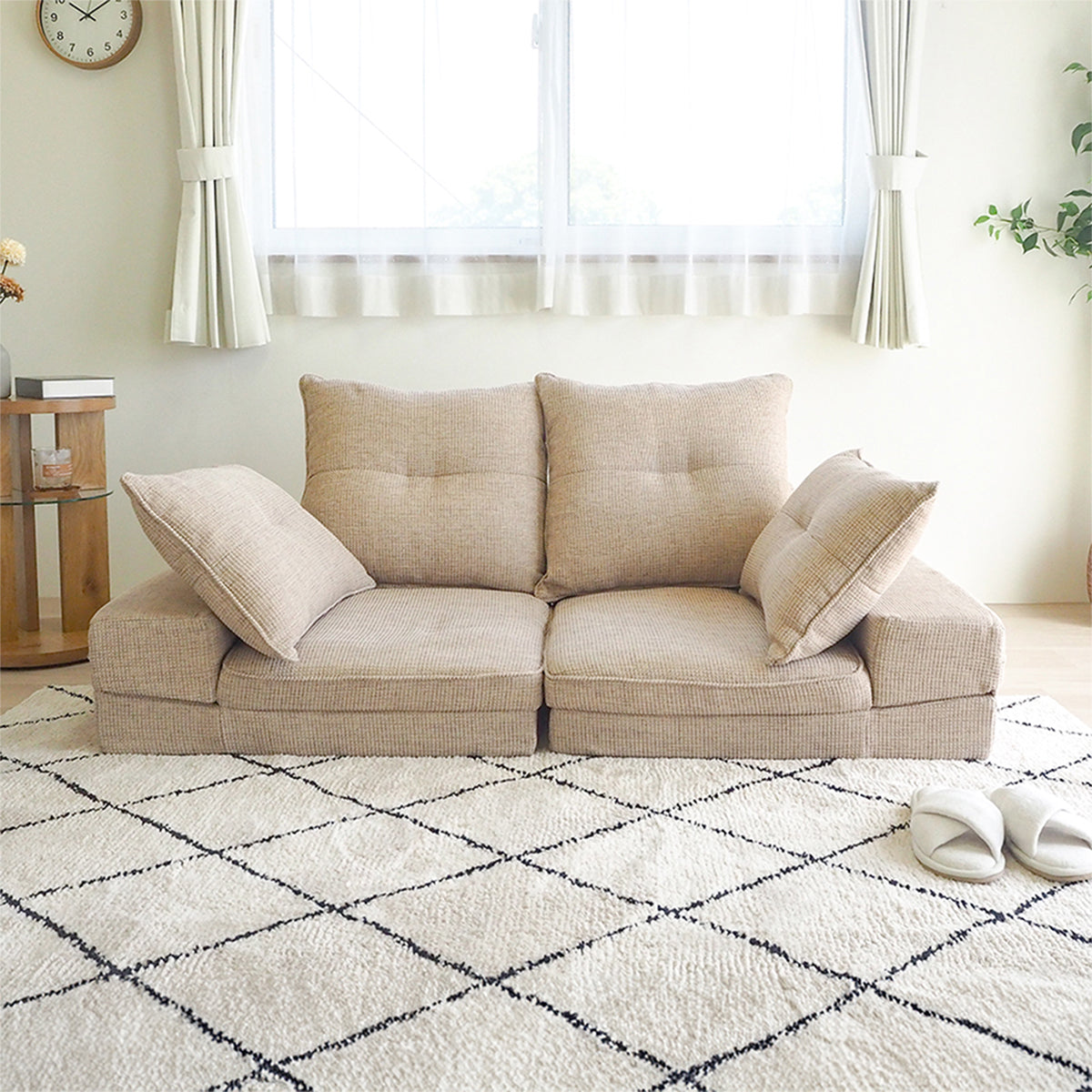 マルチウェイローソファ － MULTI-WAY LOW SOFA －