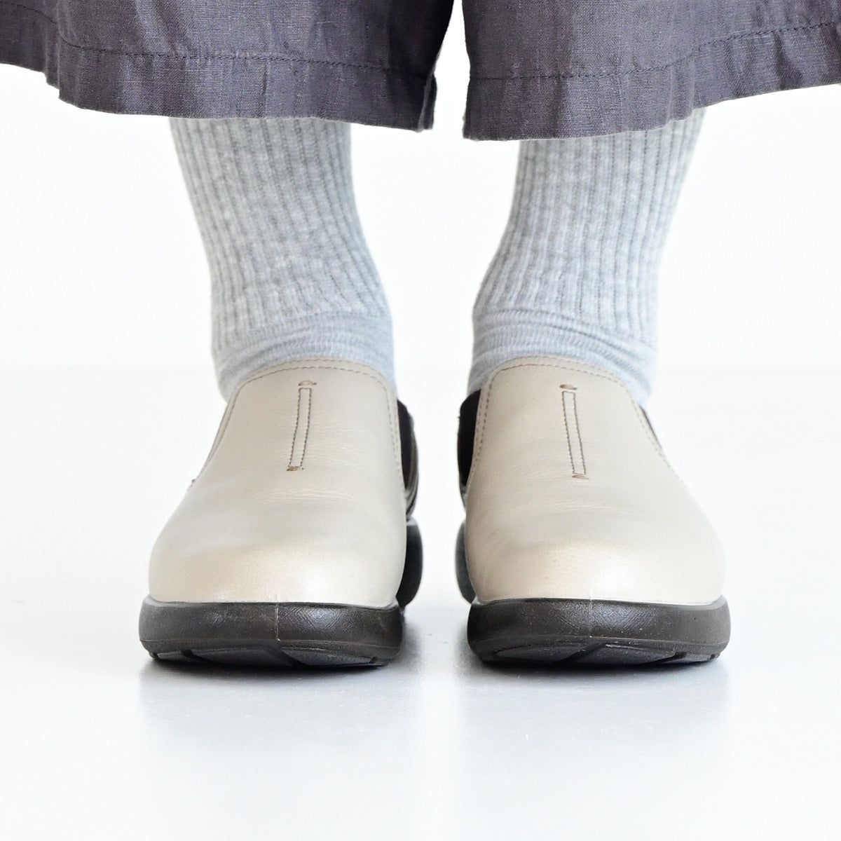 アキレス・ソルボ C 526 ウォームグレー