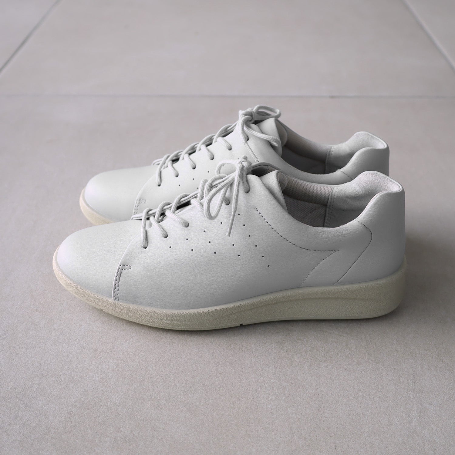 アキレス・ソルボ C 599 ライトグレー