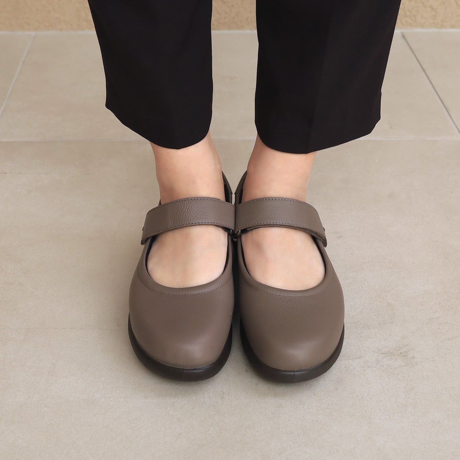 アキレス・ソルボ C 603 グレー