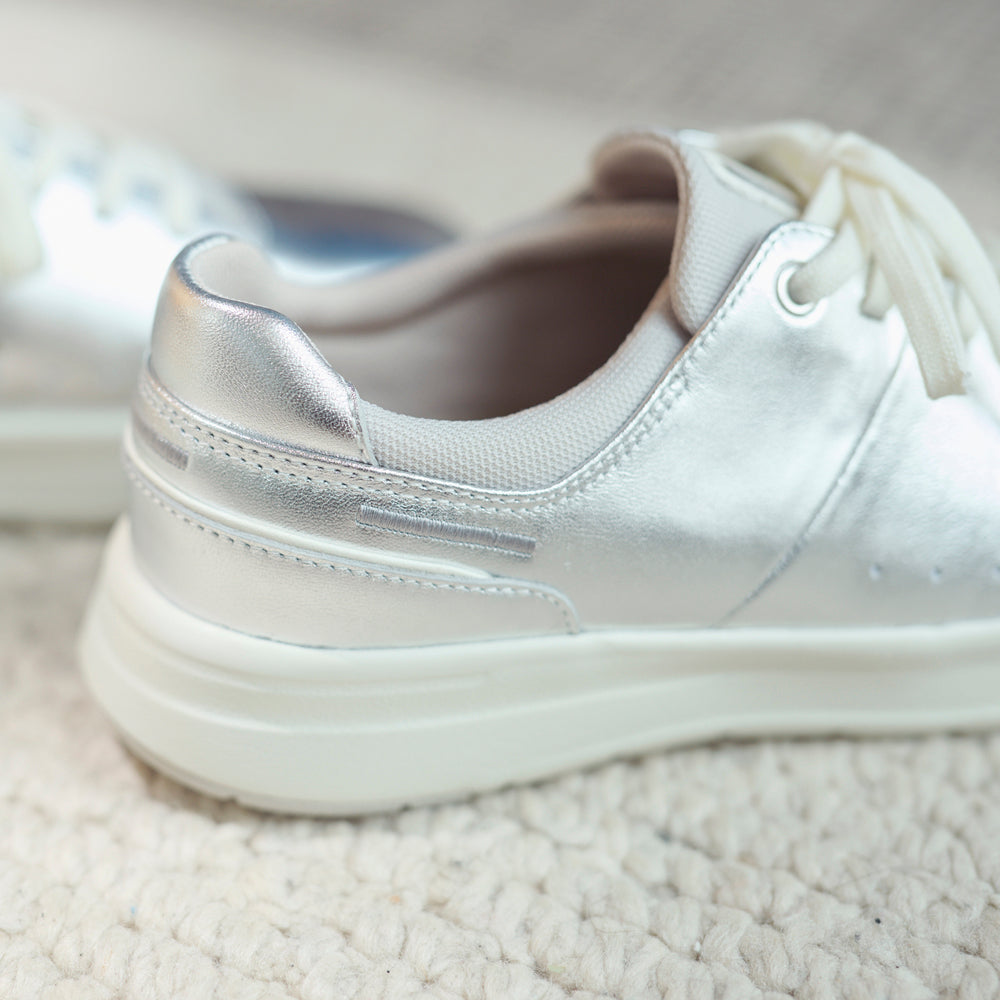 アキレス・ソルボ H 627 シルバー