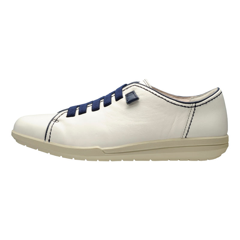 アキレス・ソルボ C 563 白/ネービー