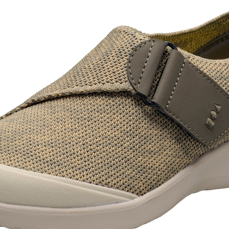 フォートゥースリーデザインズ 098 オリーブ