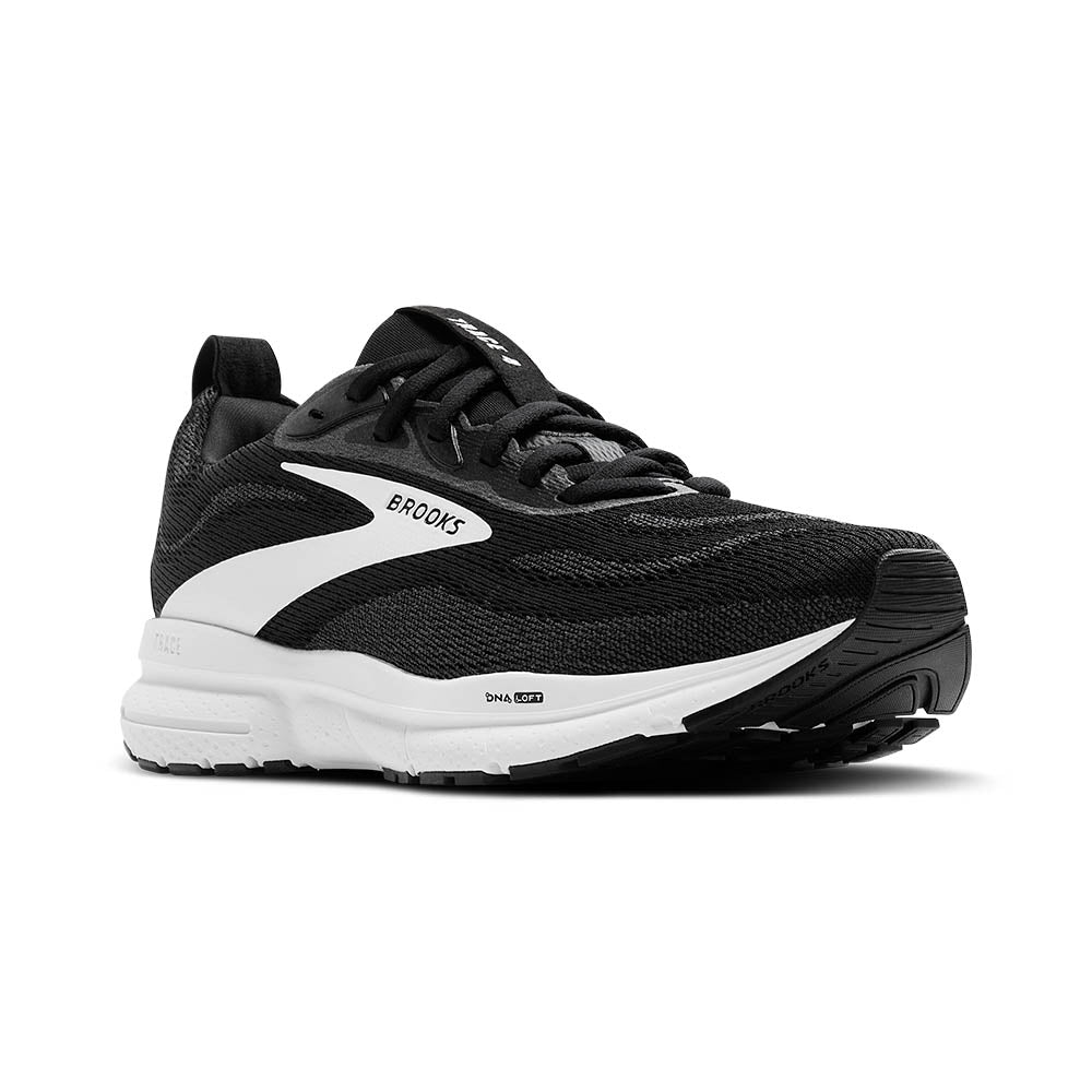 BROOKS トレース4　ブラック/ホワイト［MEN］