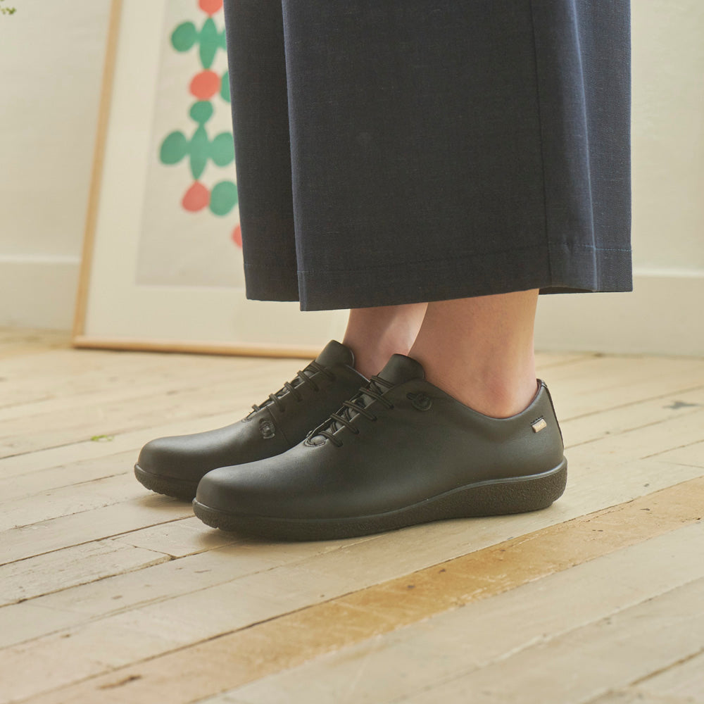 アキレス・ソルボ C 531 黒｜牛革3Eゴム紐シューズ