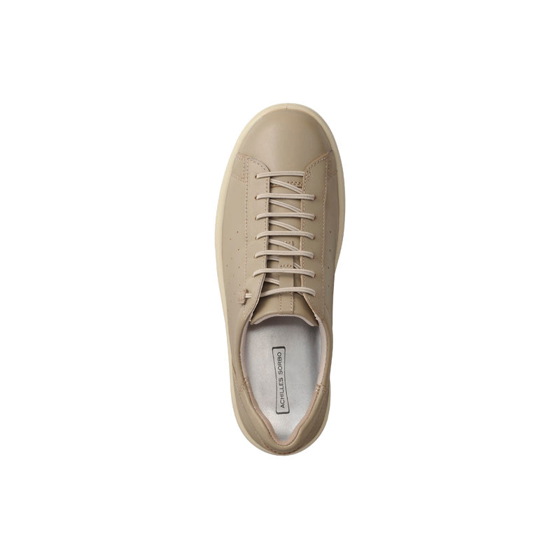 akiko　未使用　LE CREUSETボウルとスニーカー le coq sportif ルコック LA セーヴル PF[品番：TRYW0001443
