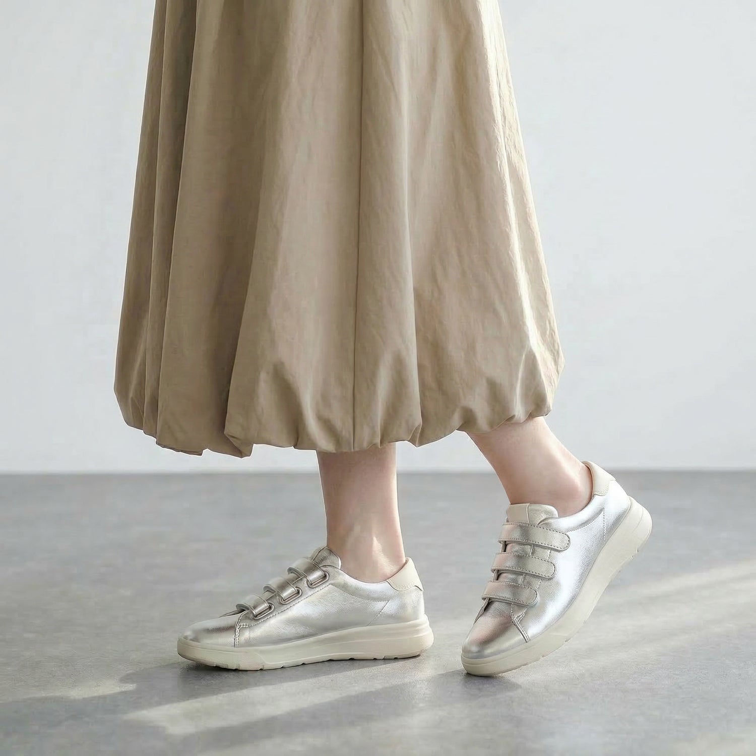 アキレス・ソルボ H 629　シルバー